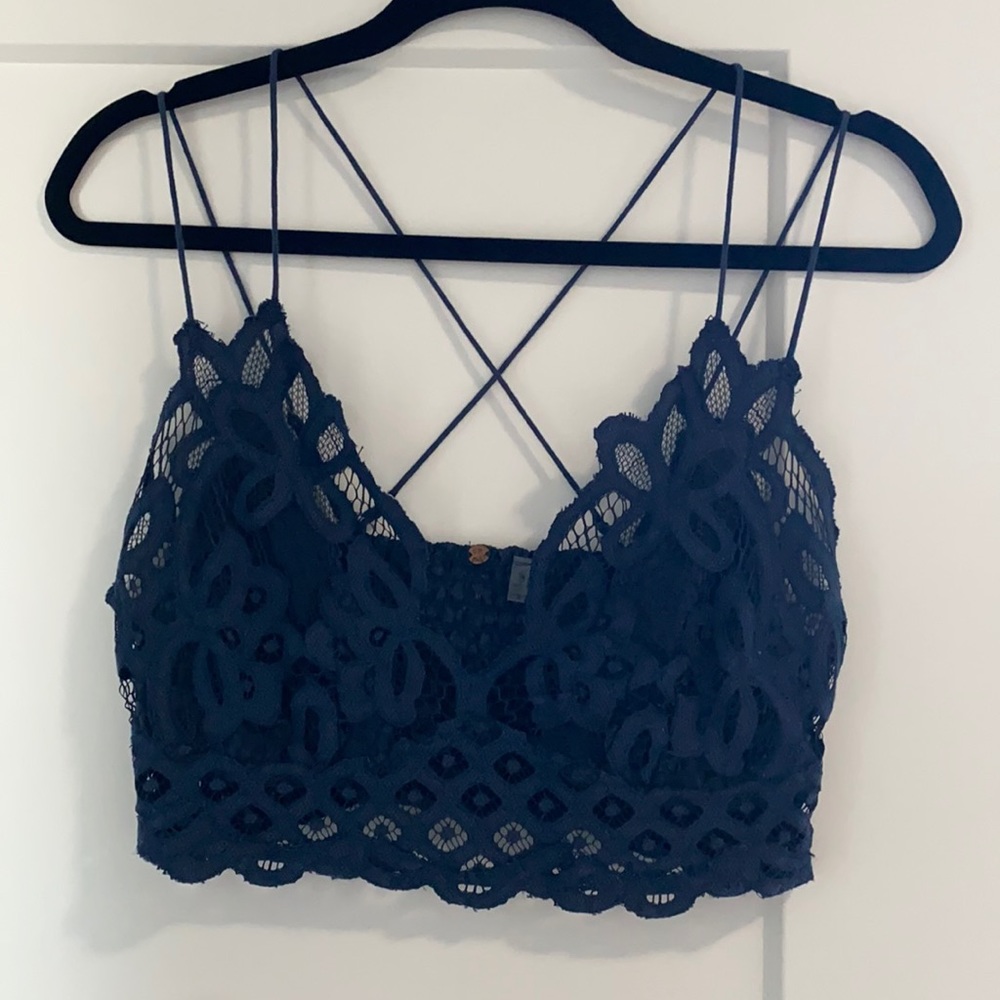 FREE PEOPLE ONE ADELLA BRALETTE SIZE: L COLOR: NAVY